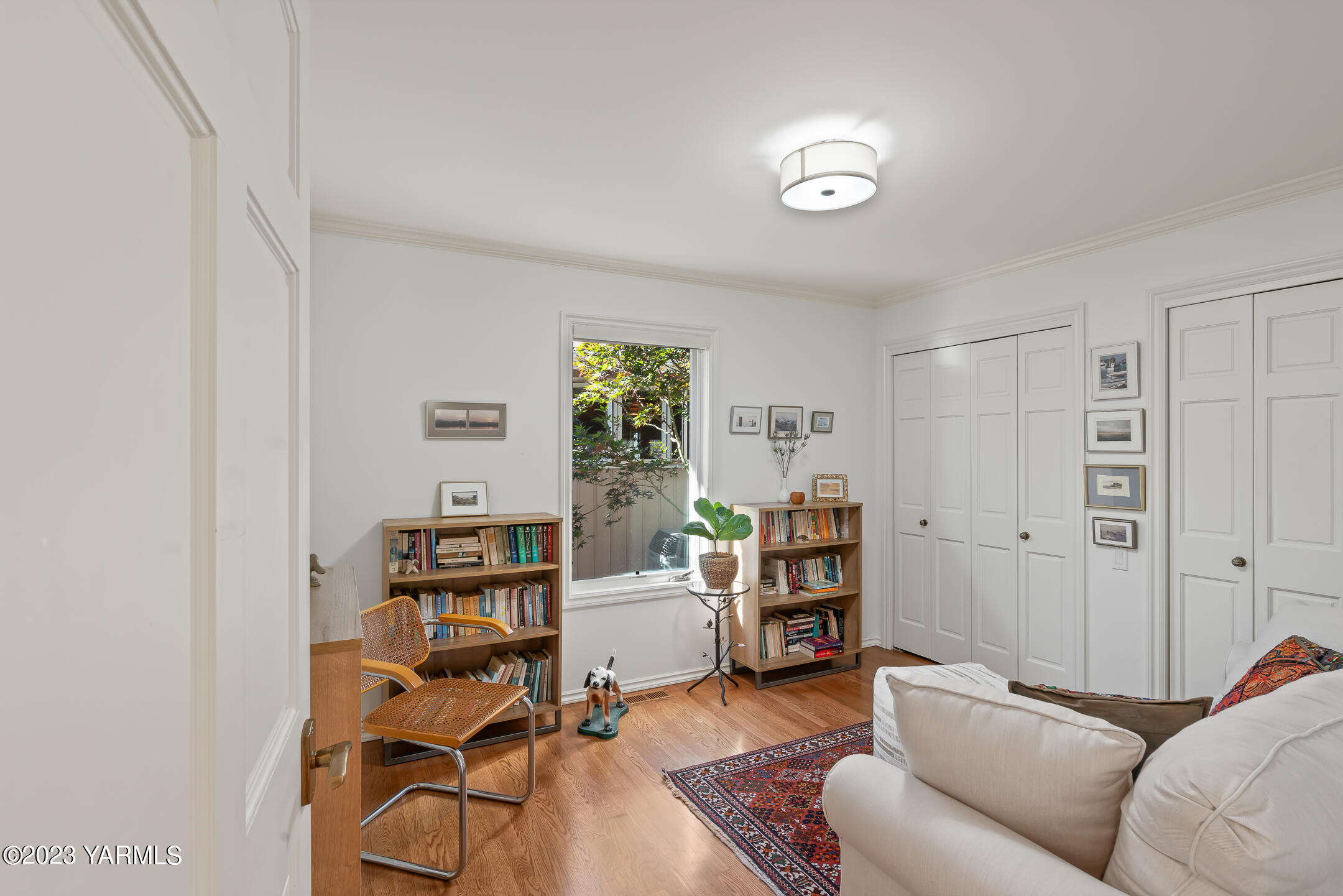 803 Cobblestone Pl