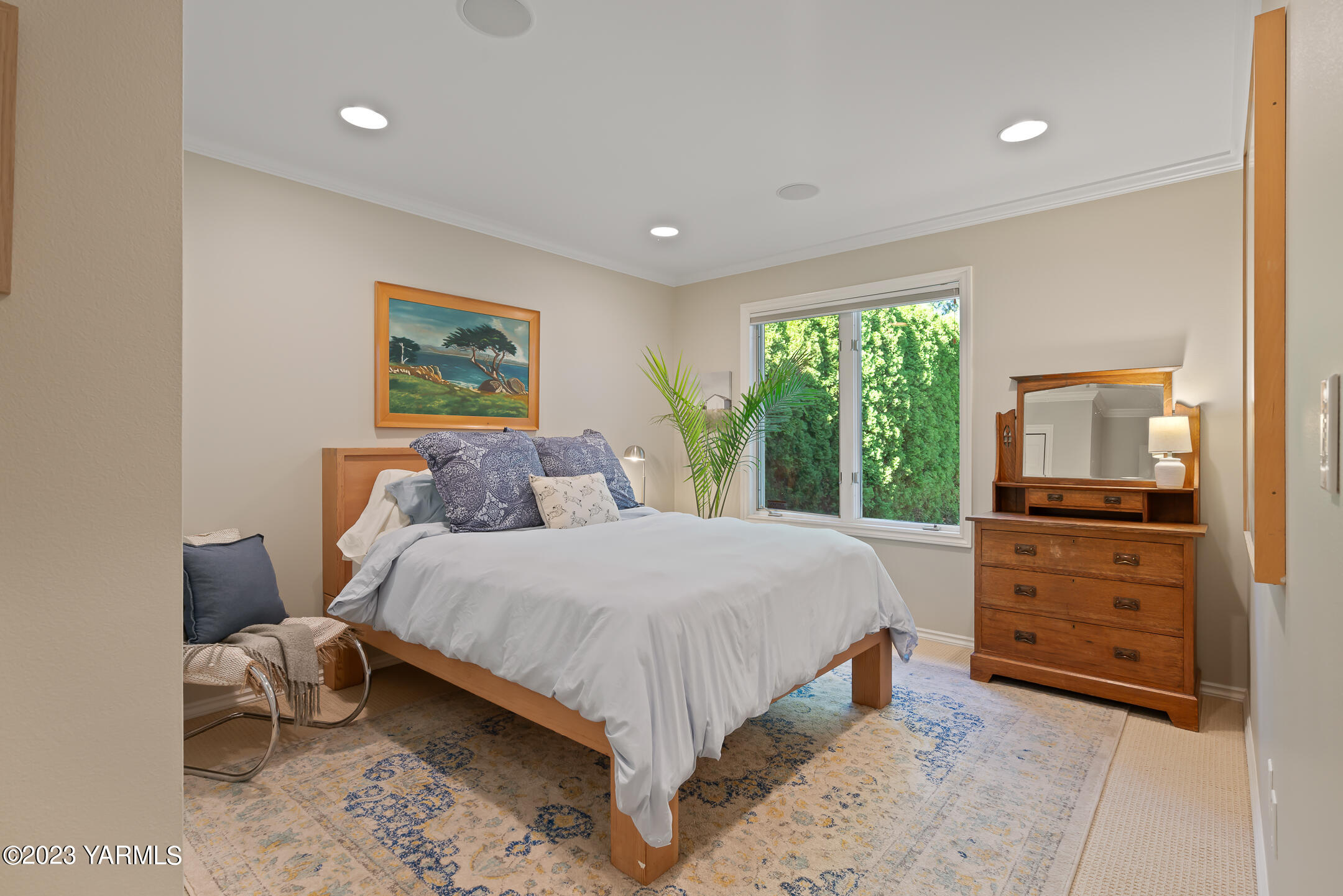 803 Cobblestone Pl