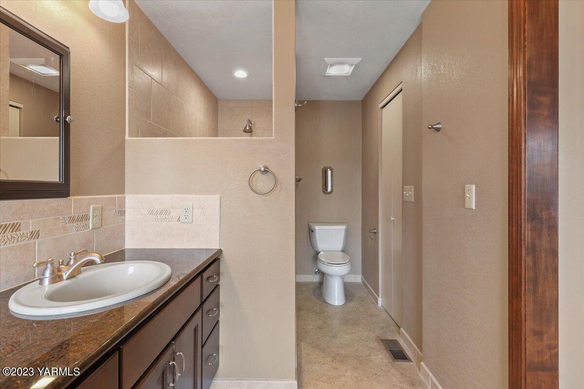 4203 Garden Park Way Unit: B