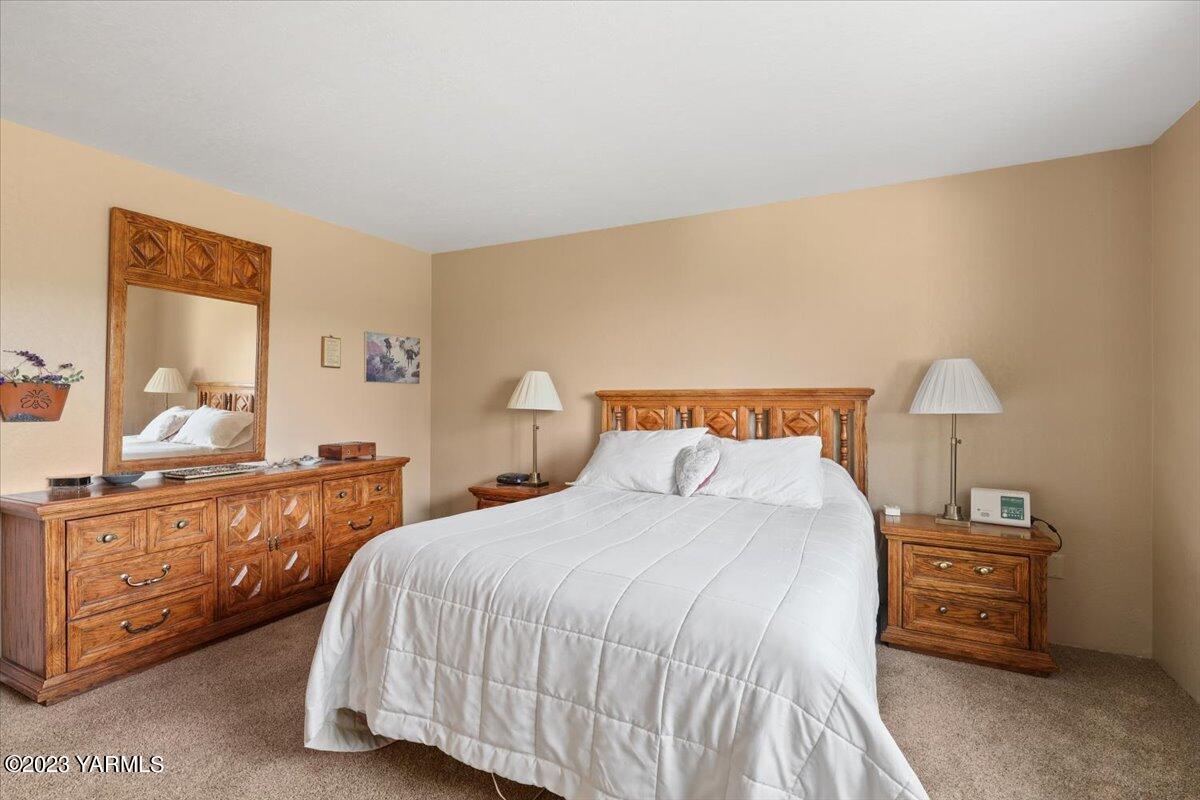 4203 Garden Park Way Unit: B
