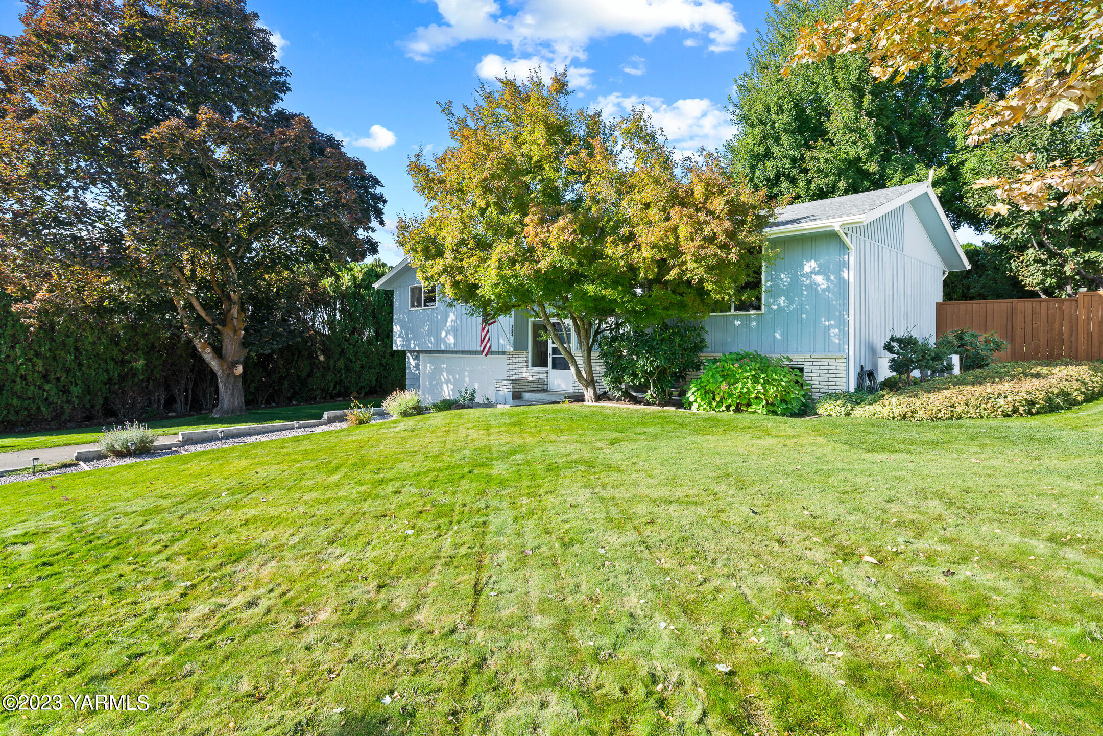 604 N 52nd Ave