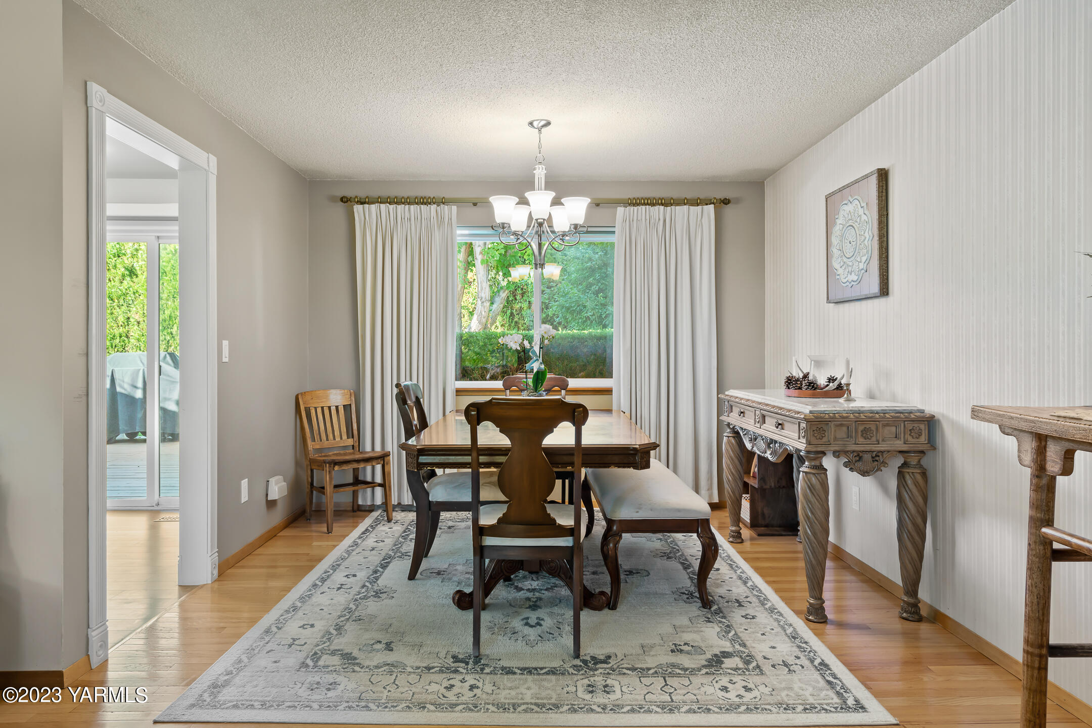 604 N 52nd Ave