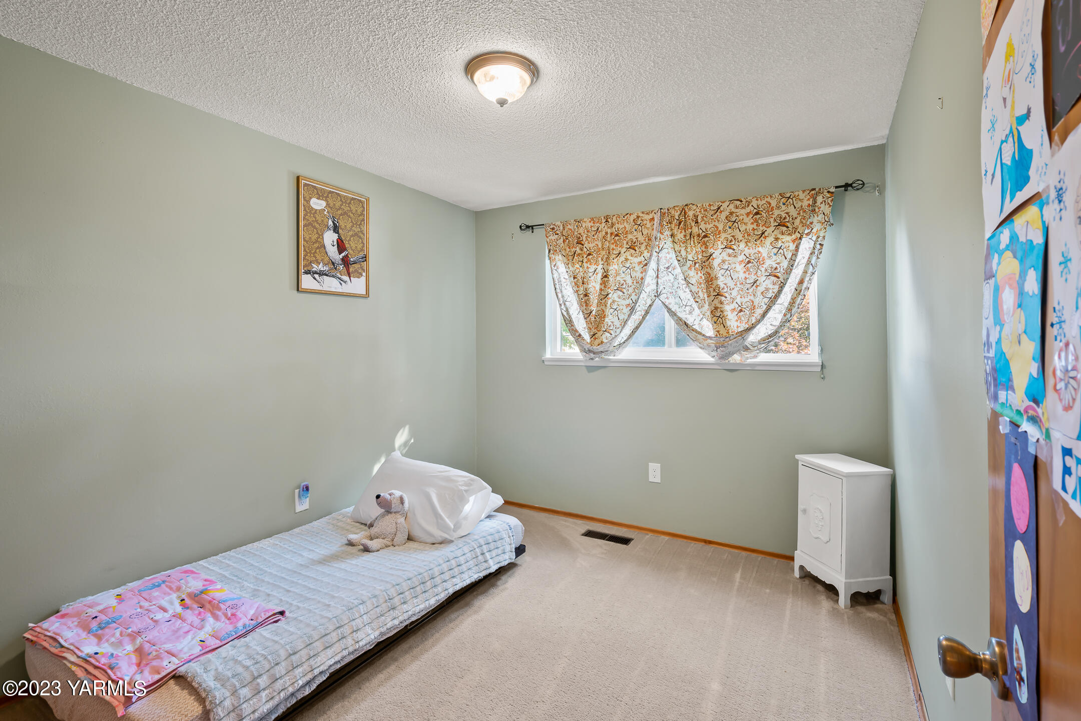 604 N 52nd Ave