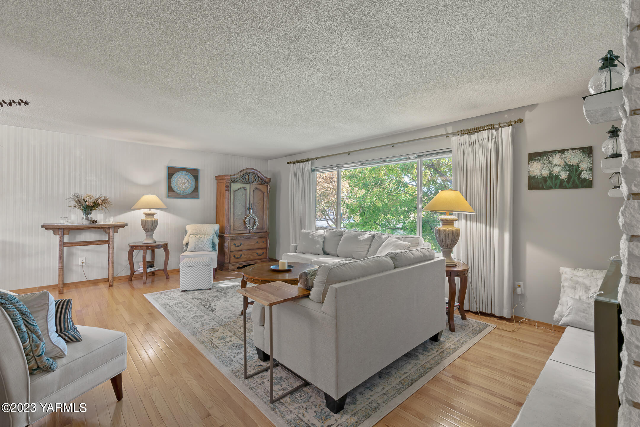 604 N 52nd Ave
