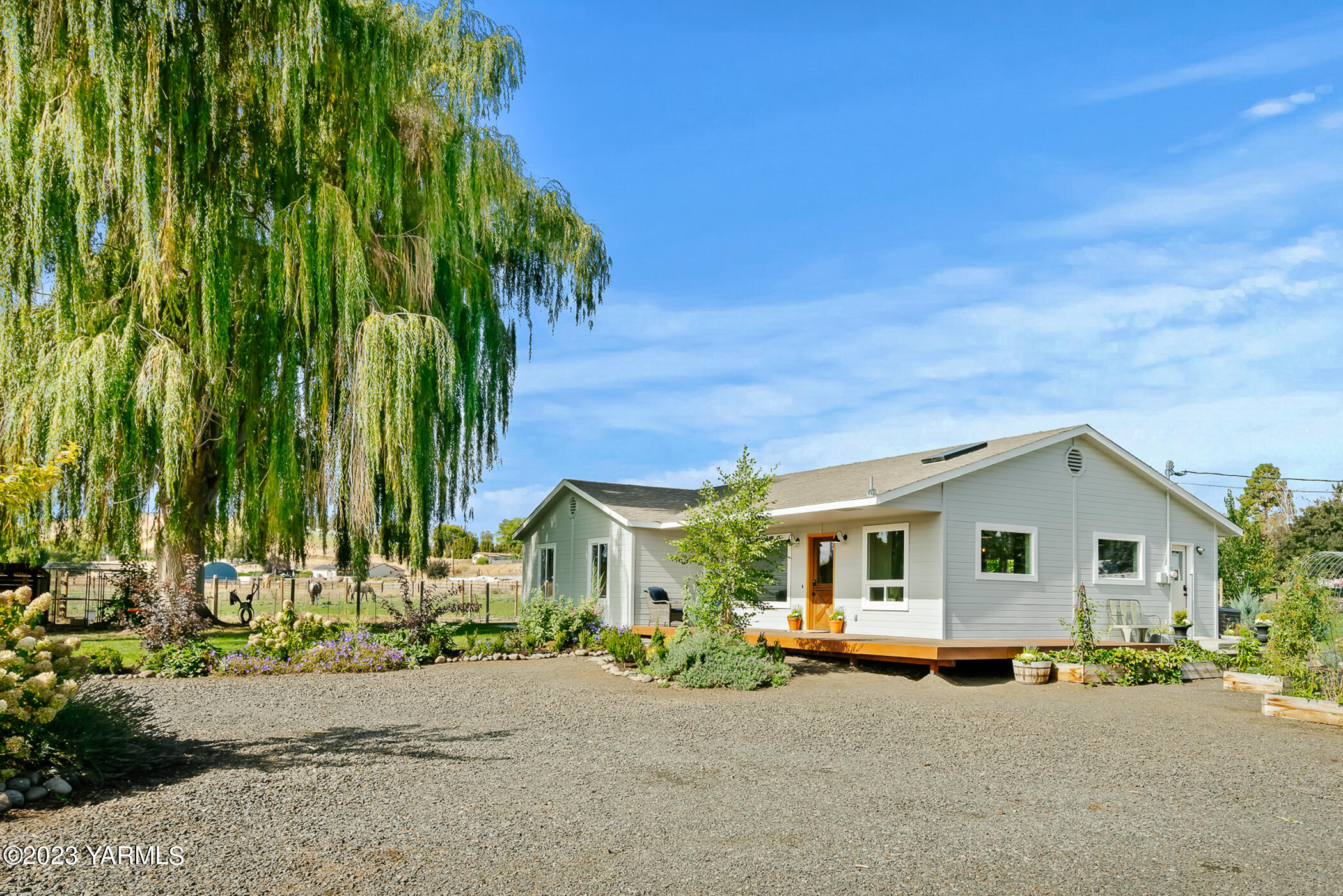 11412 Wide Hollow Rd