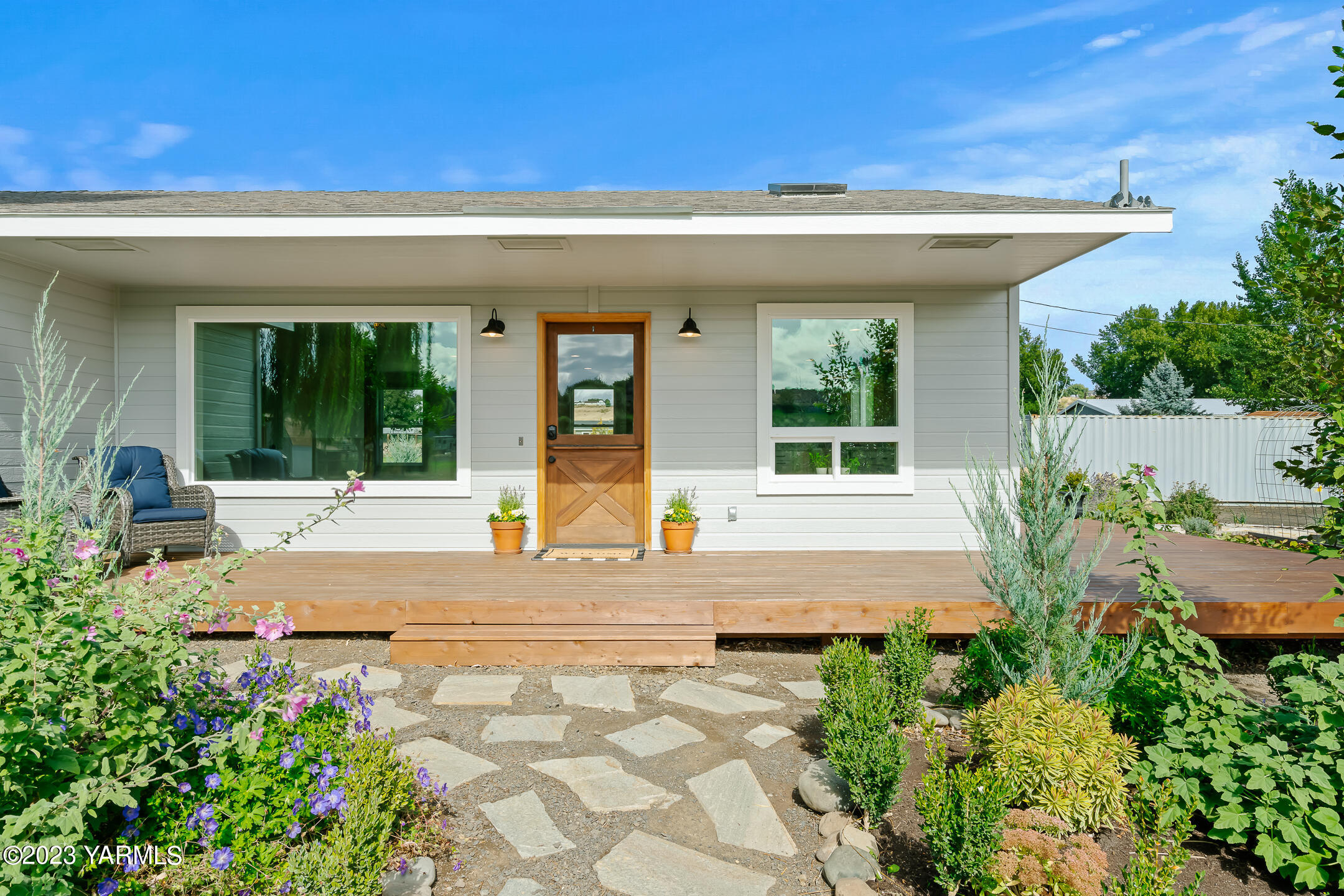 11412 Wide Hollow Rd