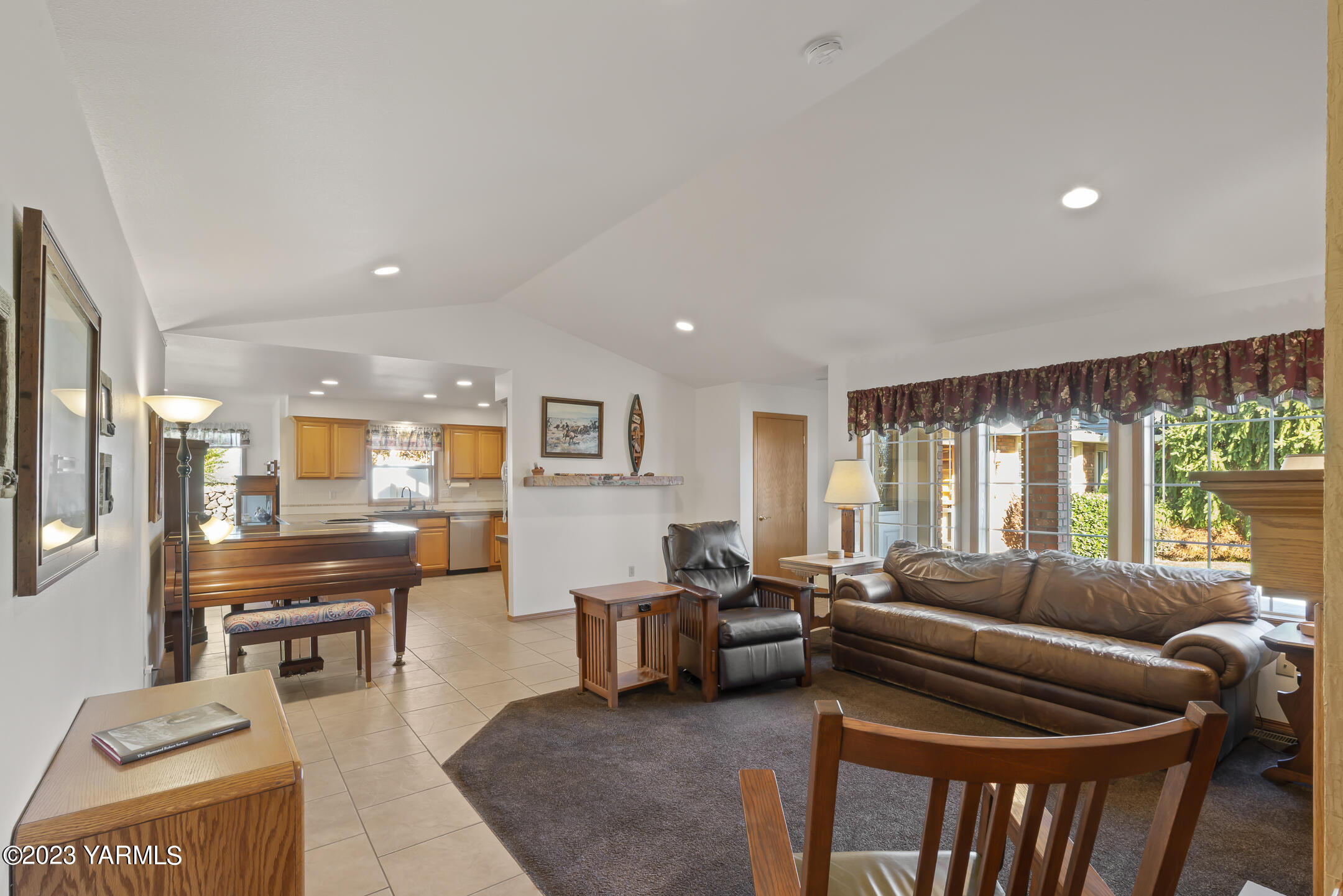 6119 Summitview Ave Unit: 7