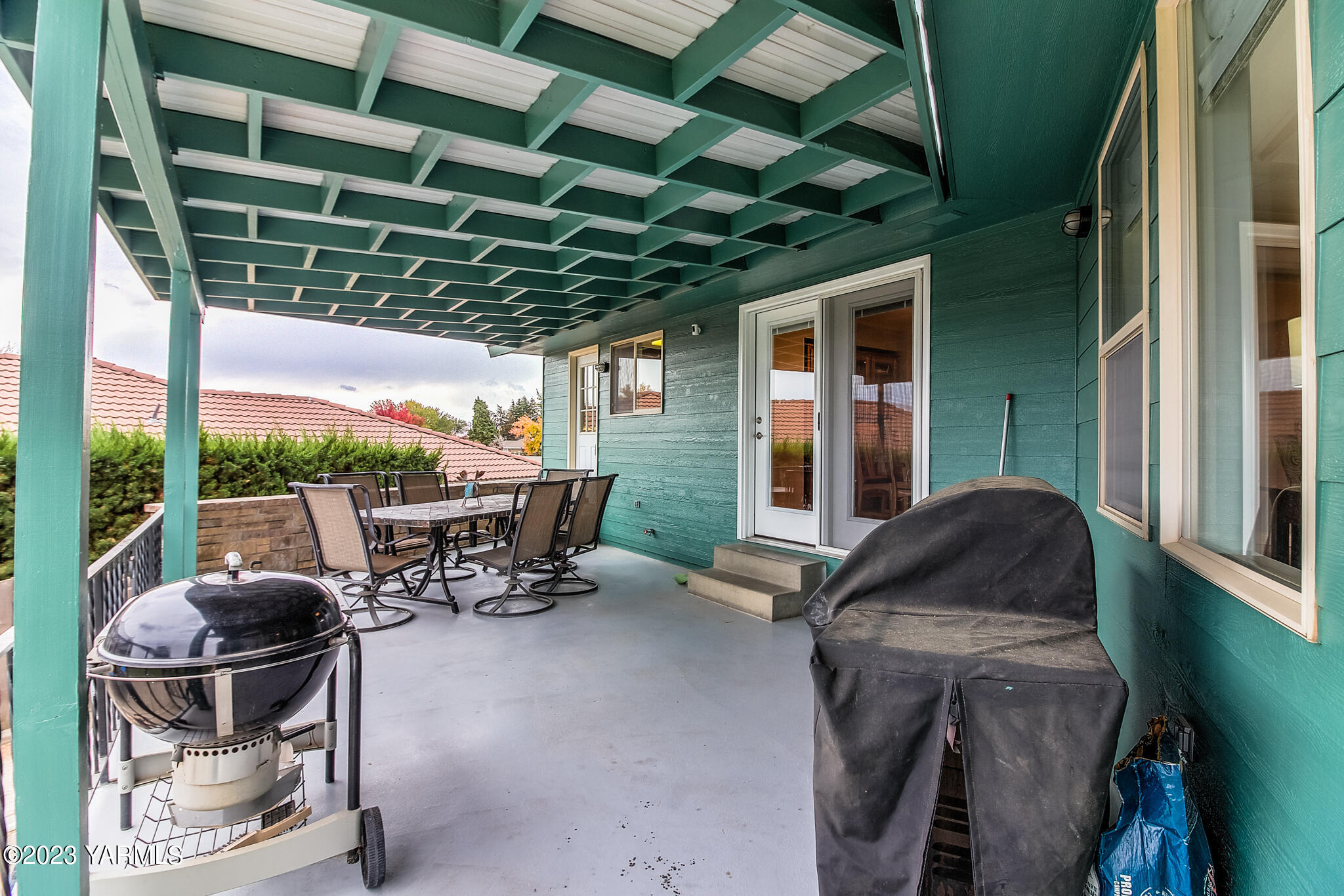 413 N 63rd Ave