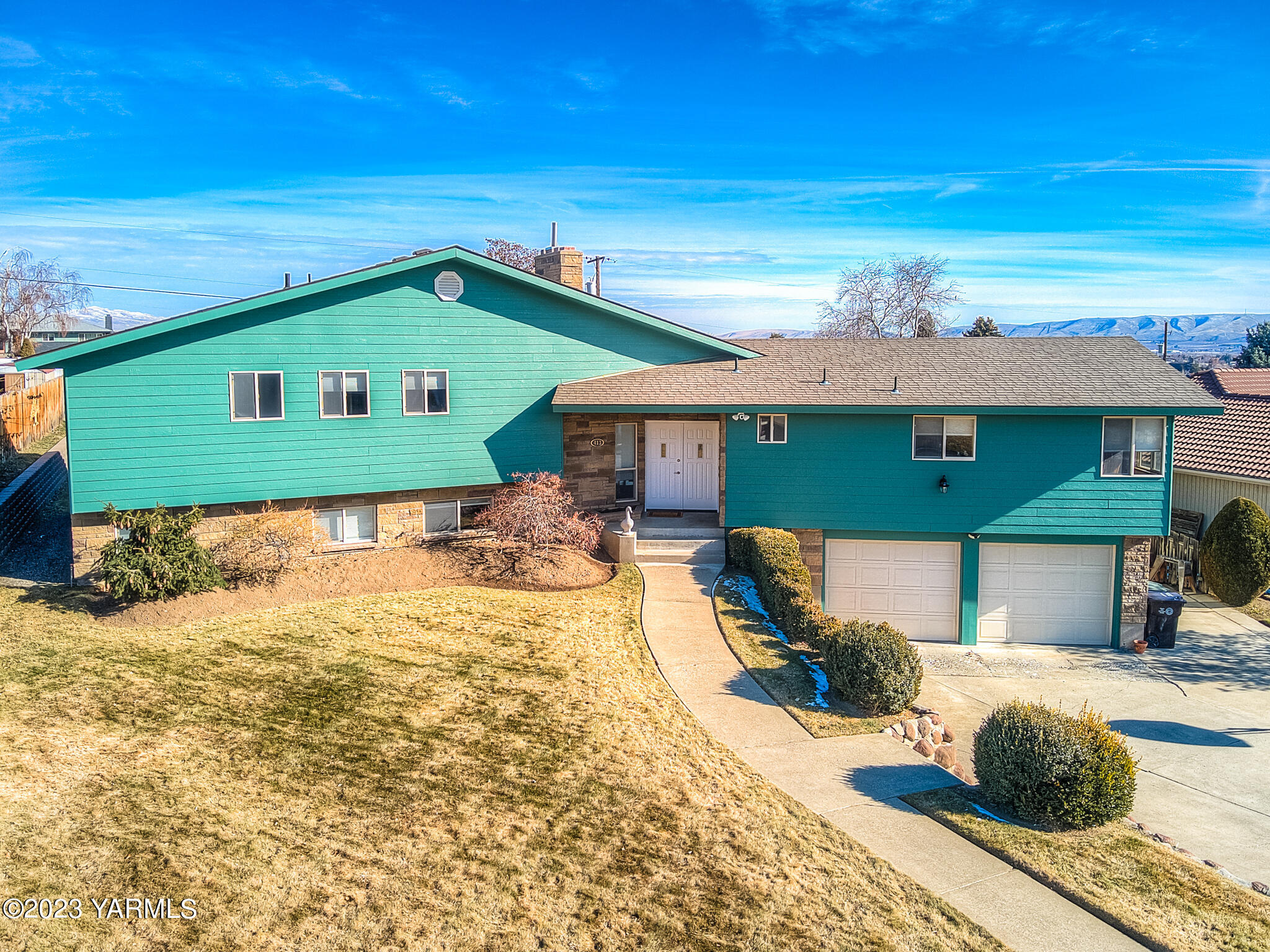 413 N 63rd Ave