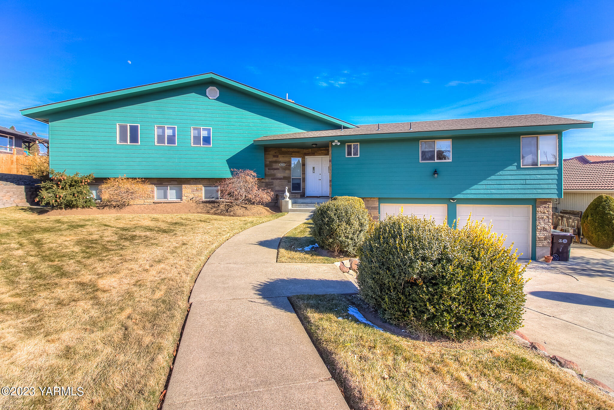 413 N 63rd Ave