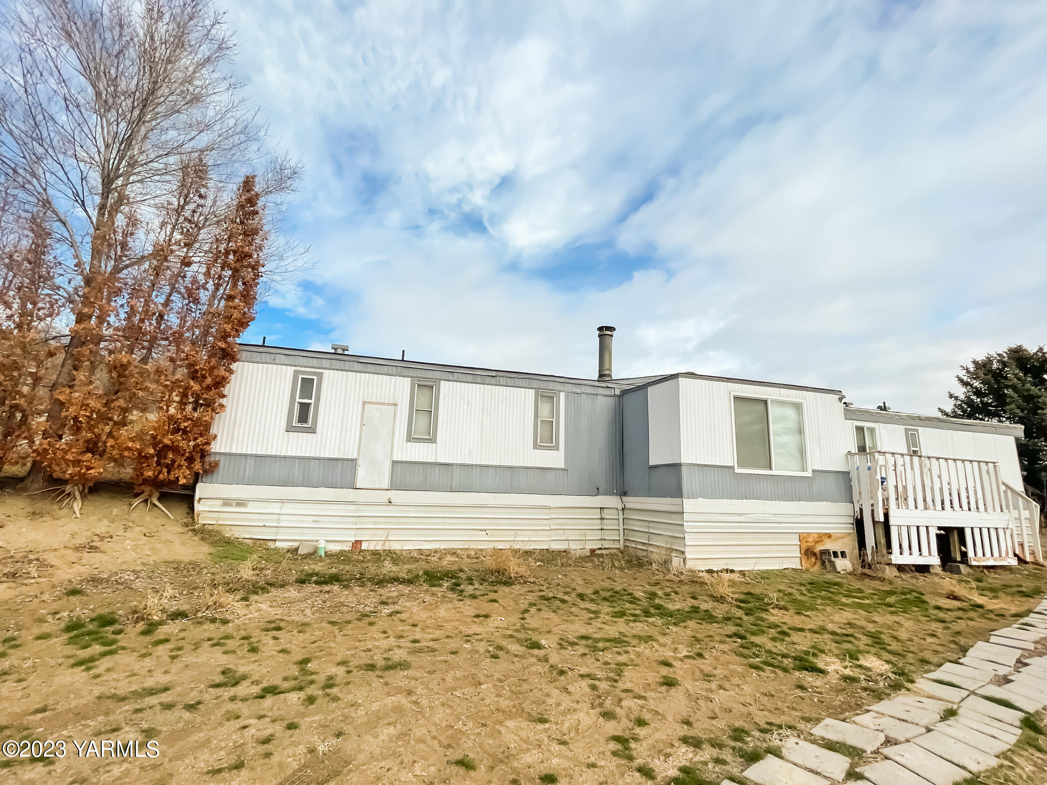 119 Freedom Ln