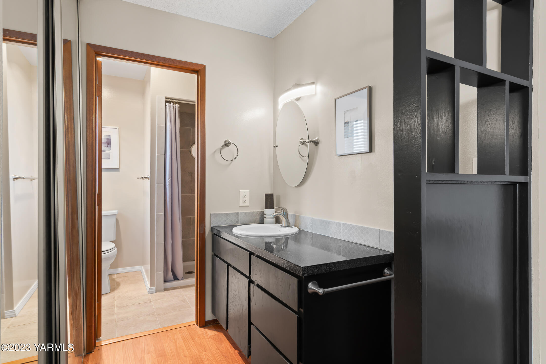 101 N 58th Ave Unit: 6