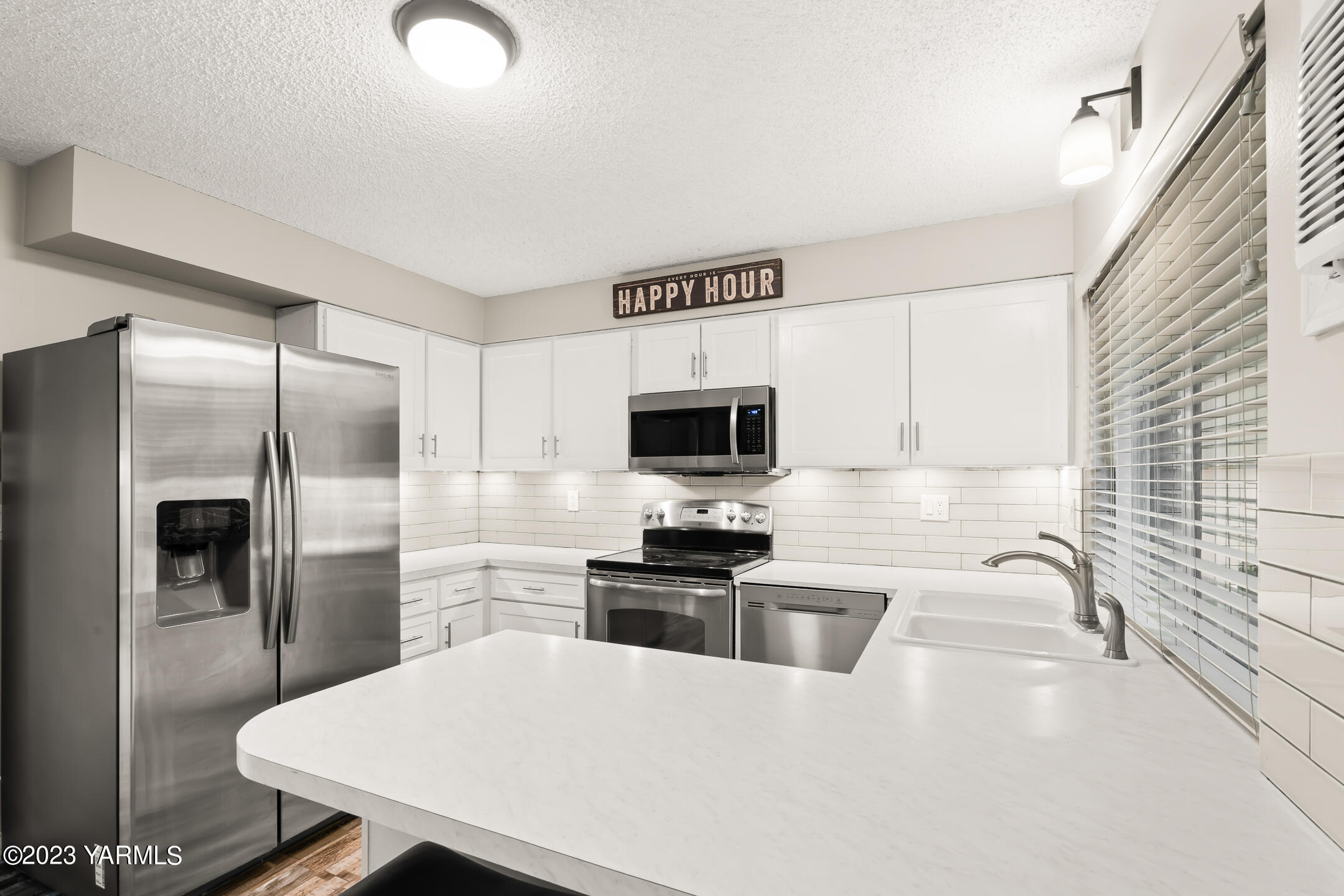 101 N 58th Ave Unit: 6