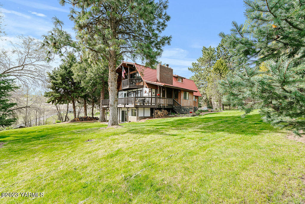 1006 Prospect Way