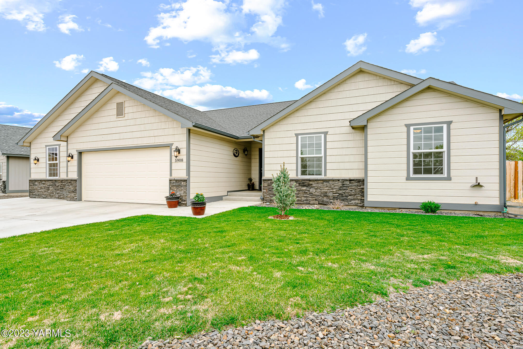 5908 Crestfields Rd