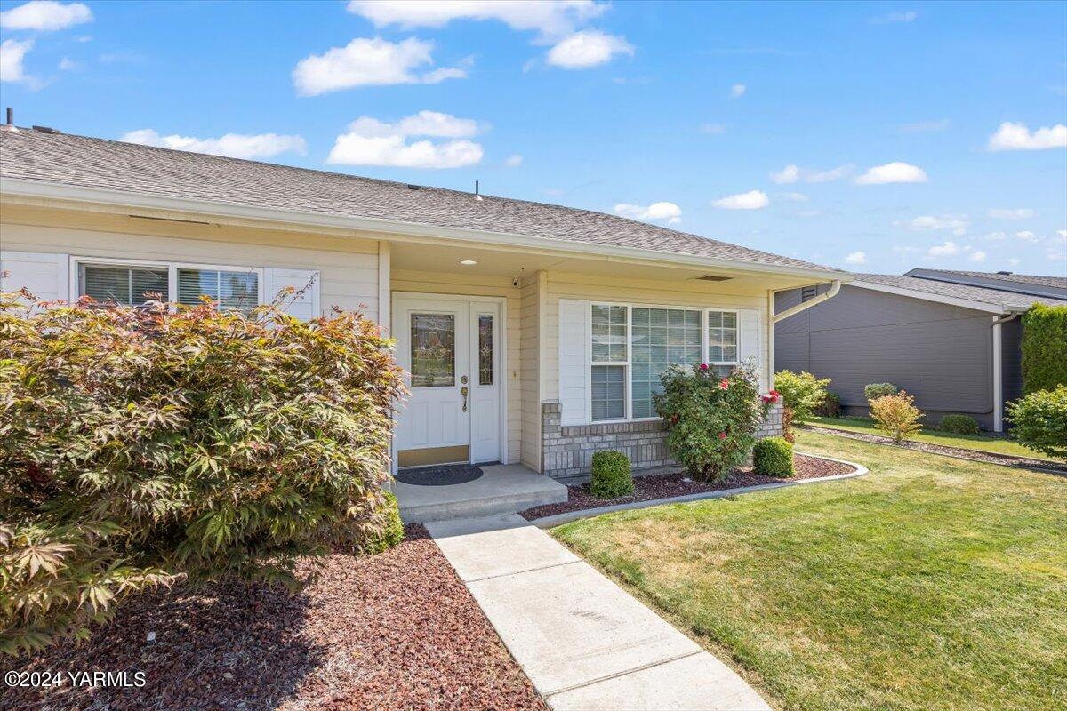 509 N 77th Ave