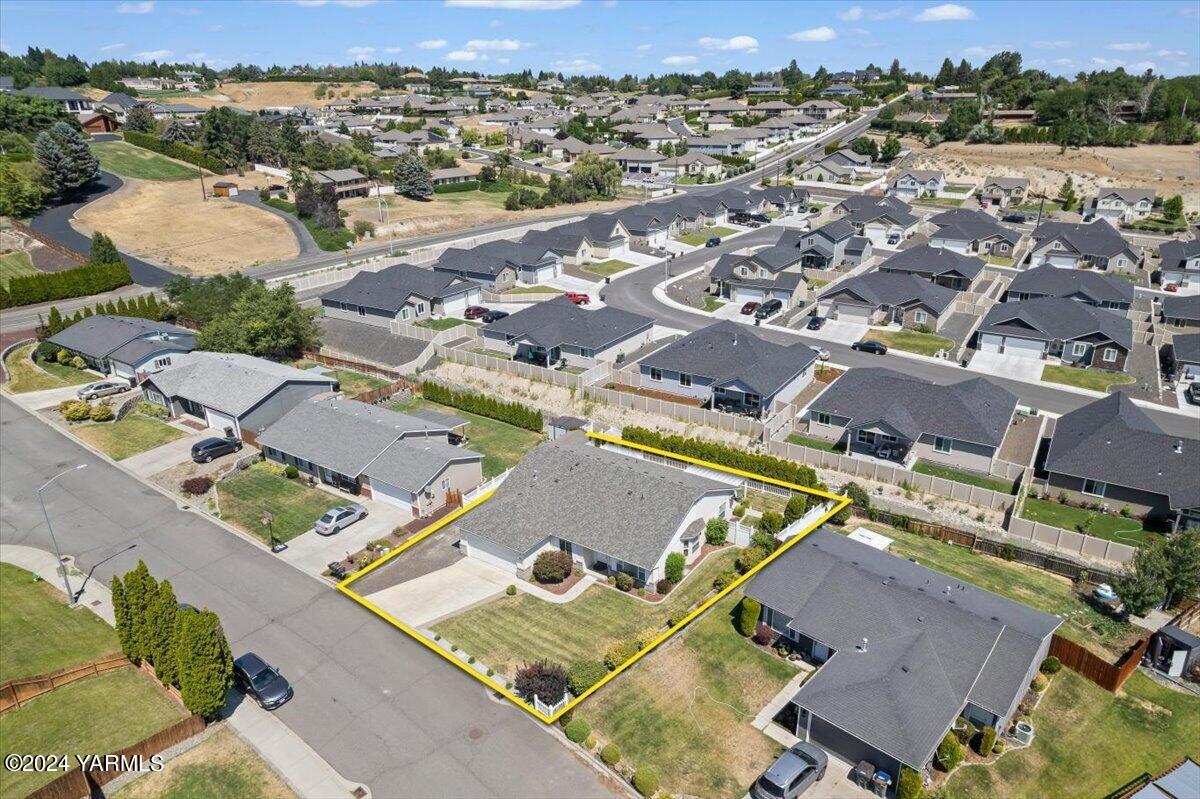 509 N 77th Ave