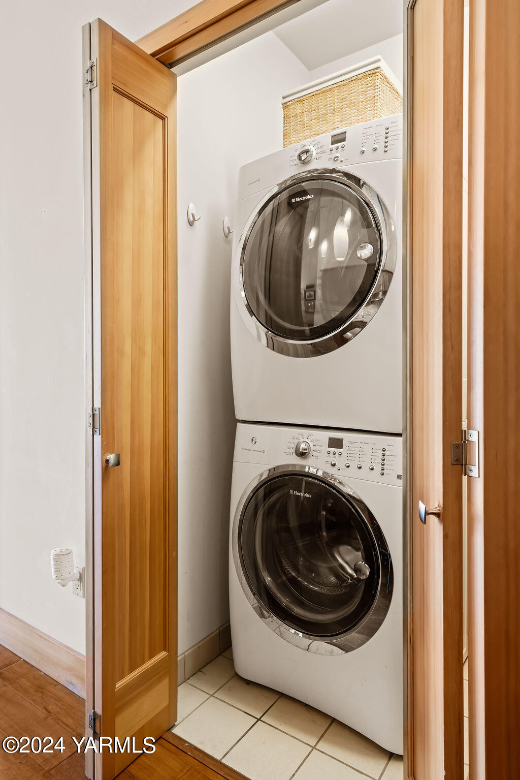 17 N 3rd St Unit: 310