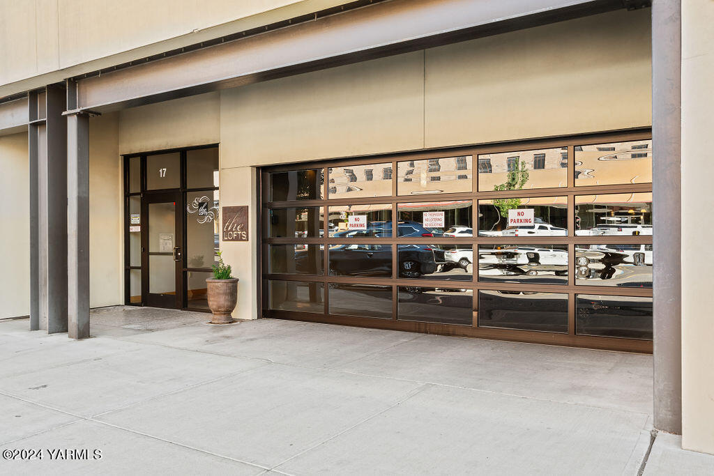 17 N 3rd St Unit: 310
