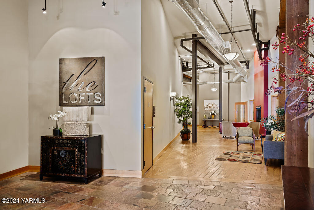 17 N 3rd St Unit: 310