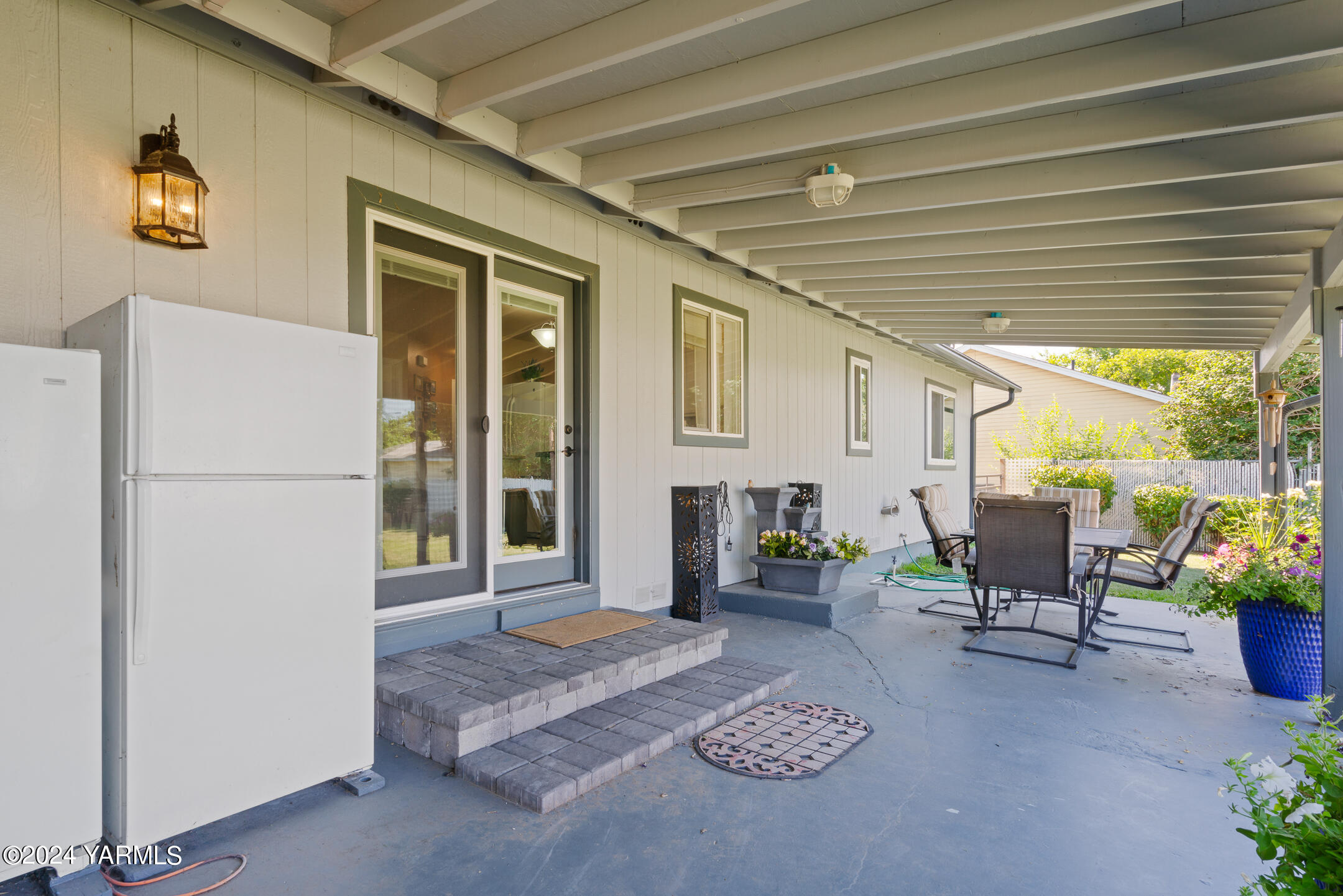 130 Larson Rd