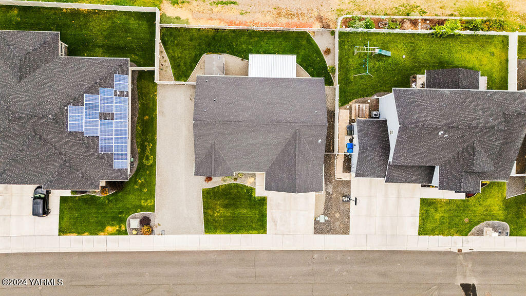 1505 W Naches Ave