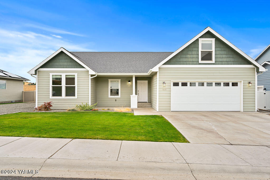 1505 W Naches Ave