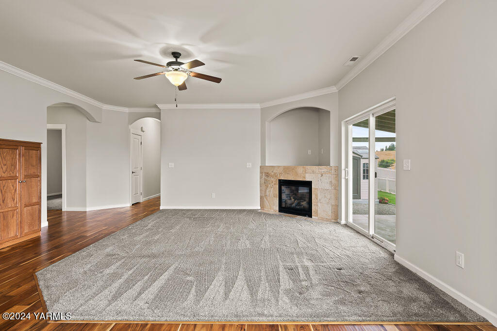 1505 W Naches Ave