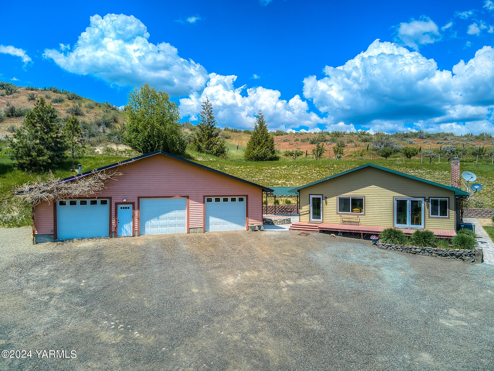 1071 Humphrey Rd