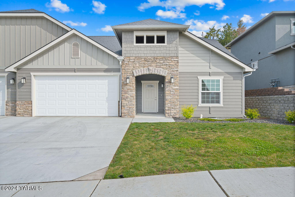 8809 Kail Dr