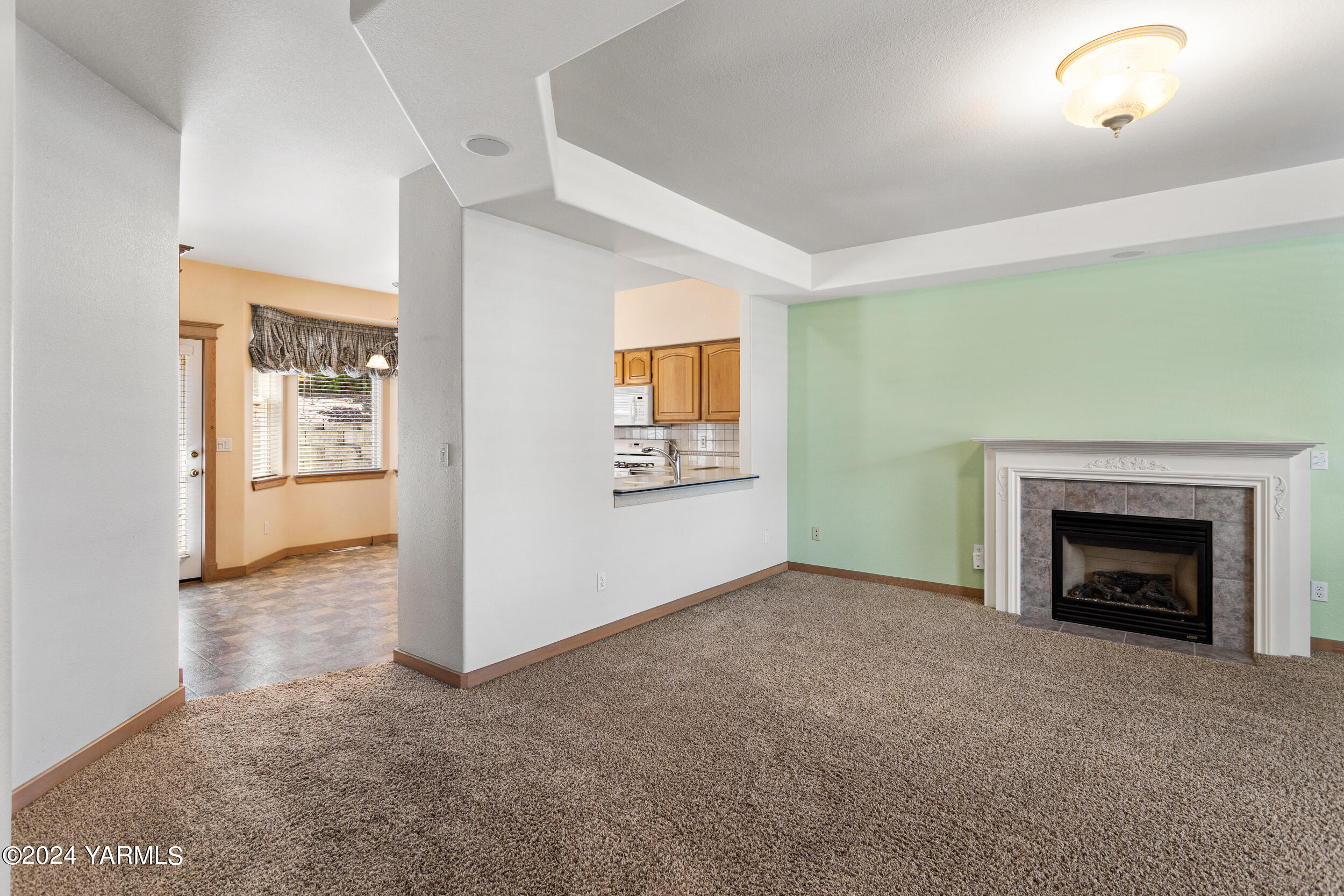 3701 Fairbanks Ave Unit: G-27