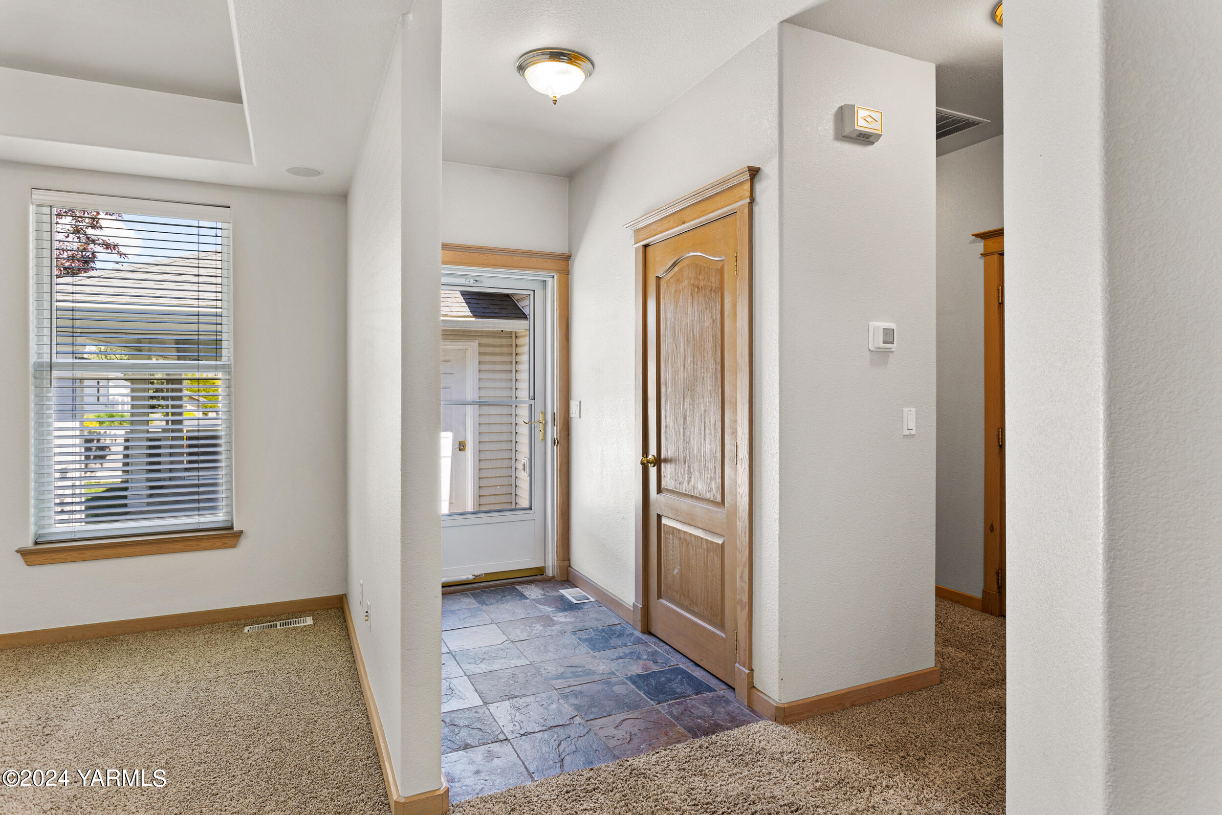 3701 Fairbanks Ave Unit: G-27
