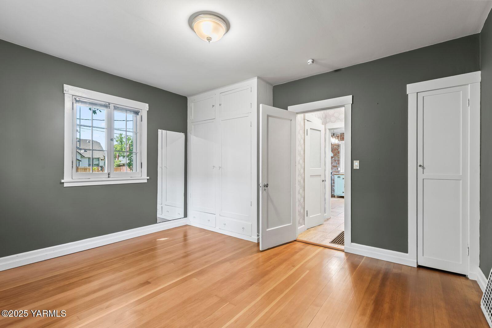 220 N 23rd Ave