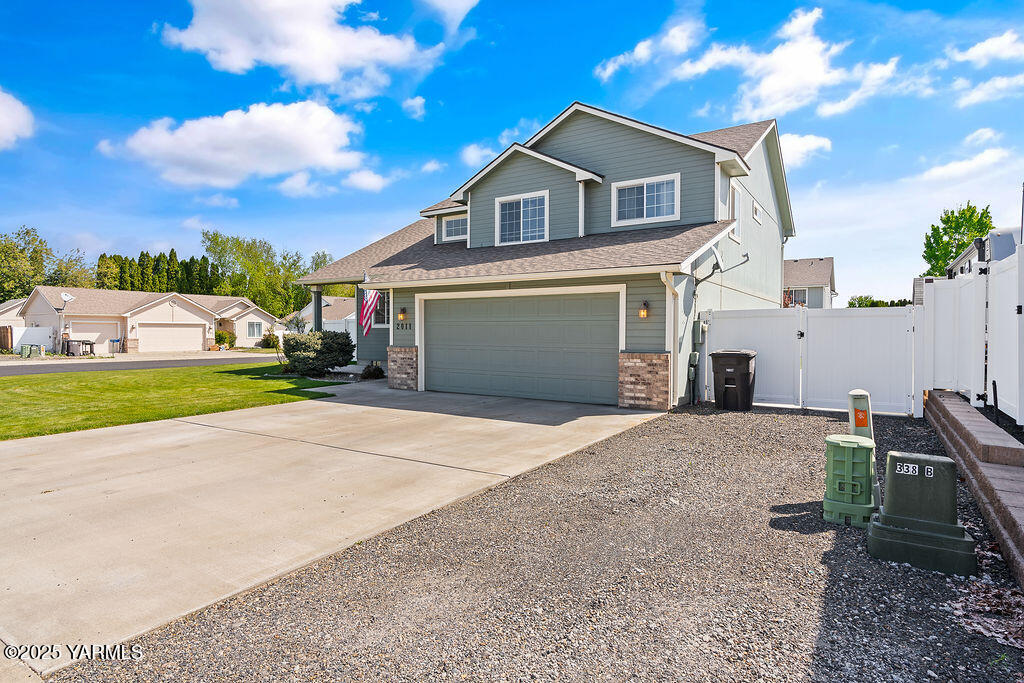 2011 S 58th Ave