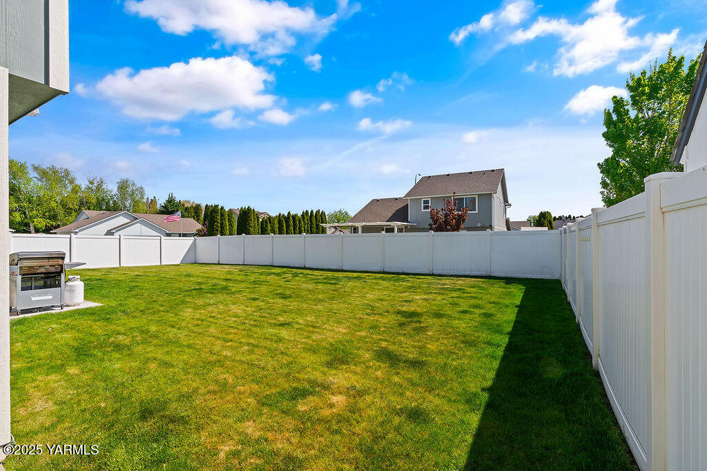 2011 S 58th Ave