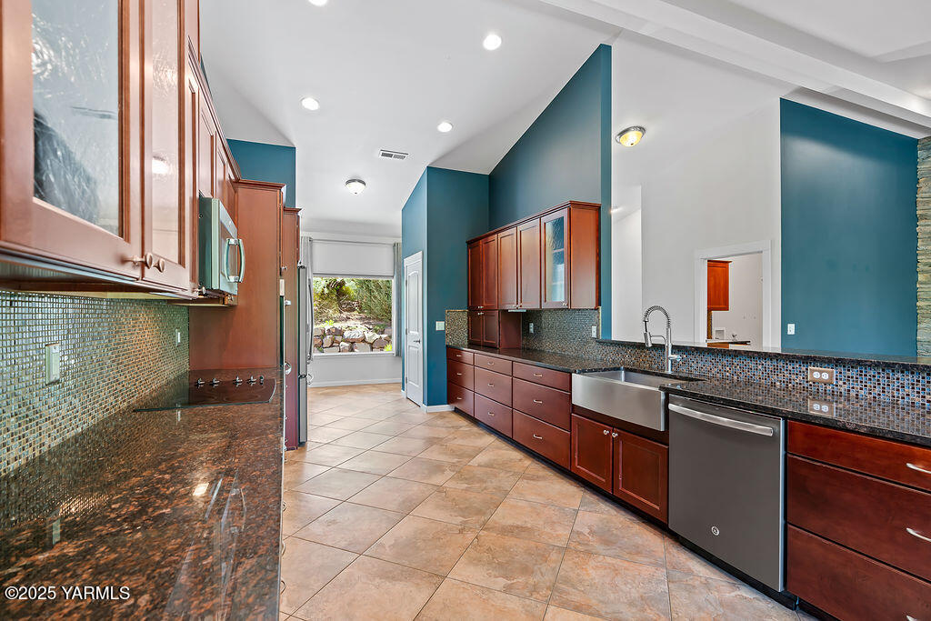 508 Pleasant Valley Rd