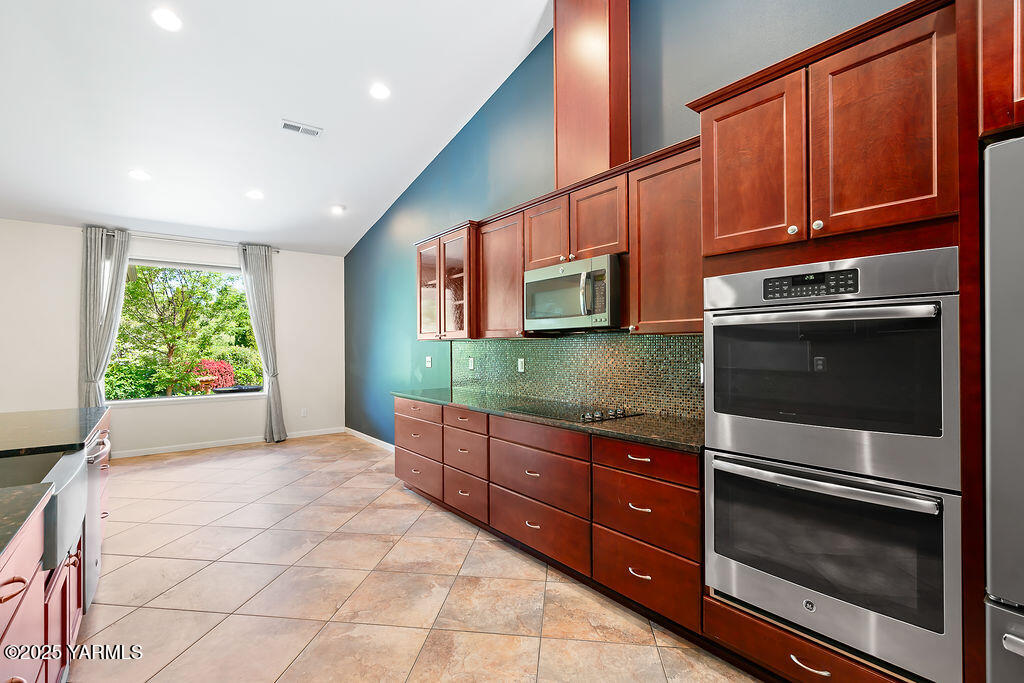 508 Pleasant Valley Rd
