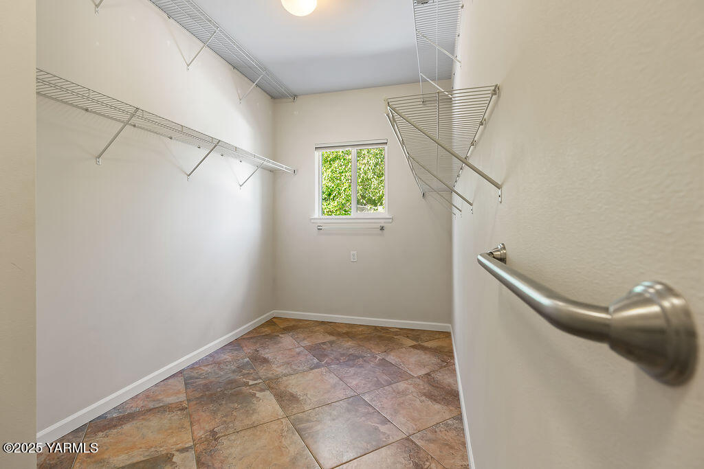 508 Pleasant Valley Rd