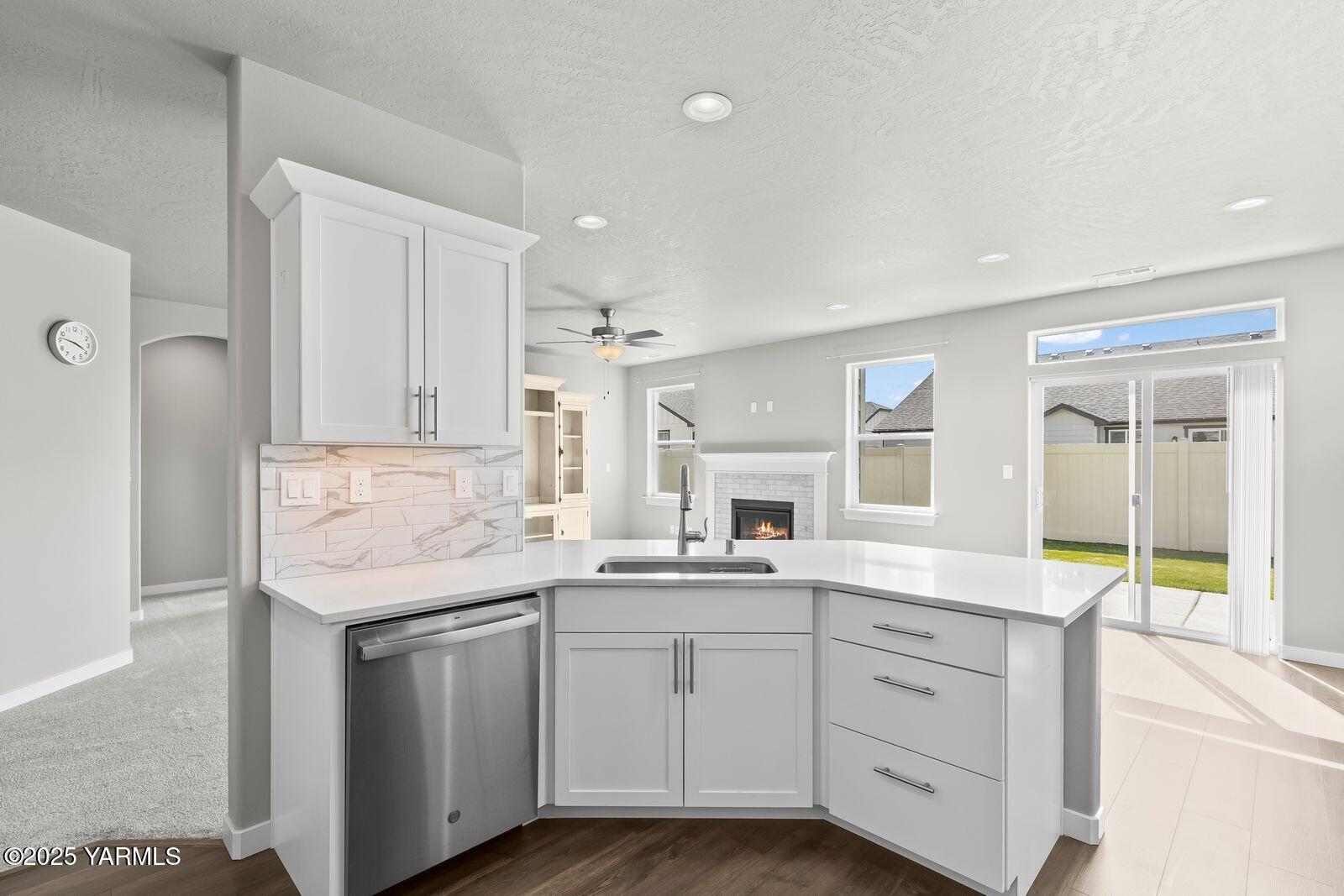 2300 S 57th Ave