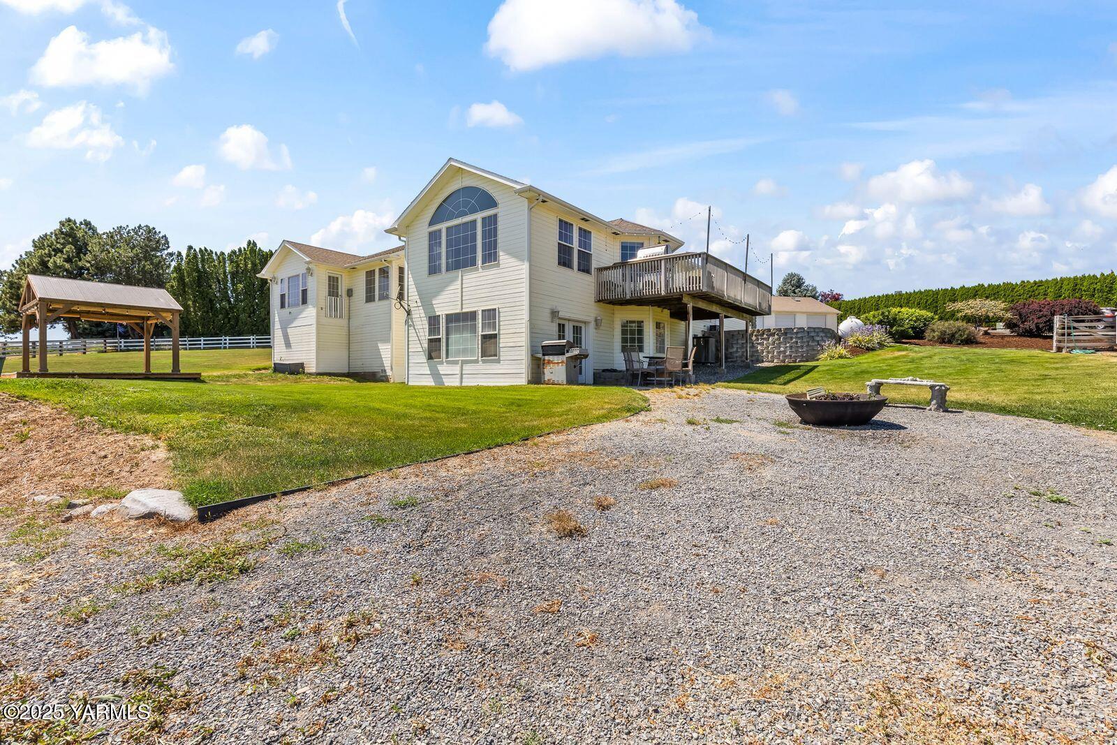 190 Shadbolt Rd