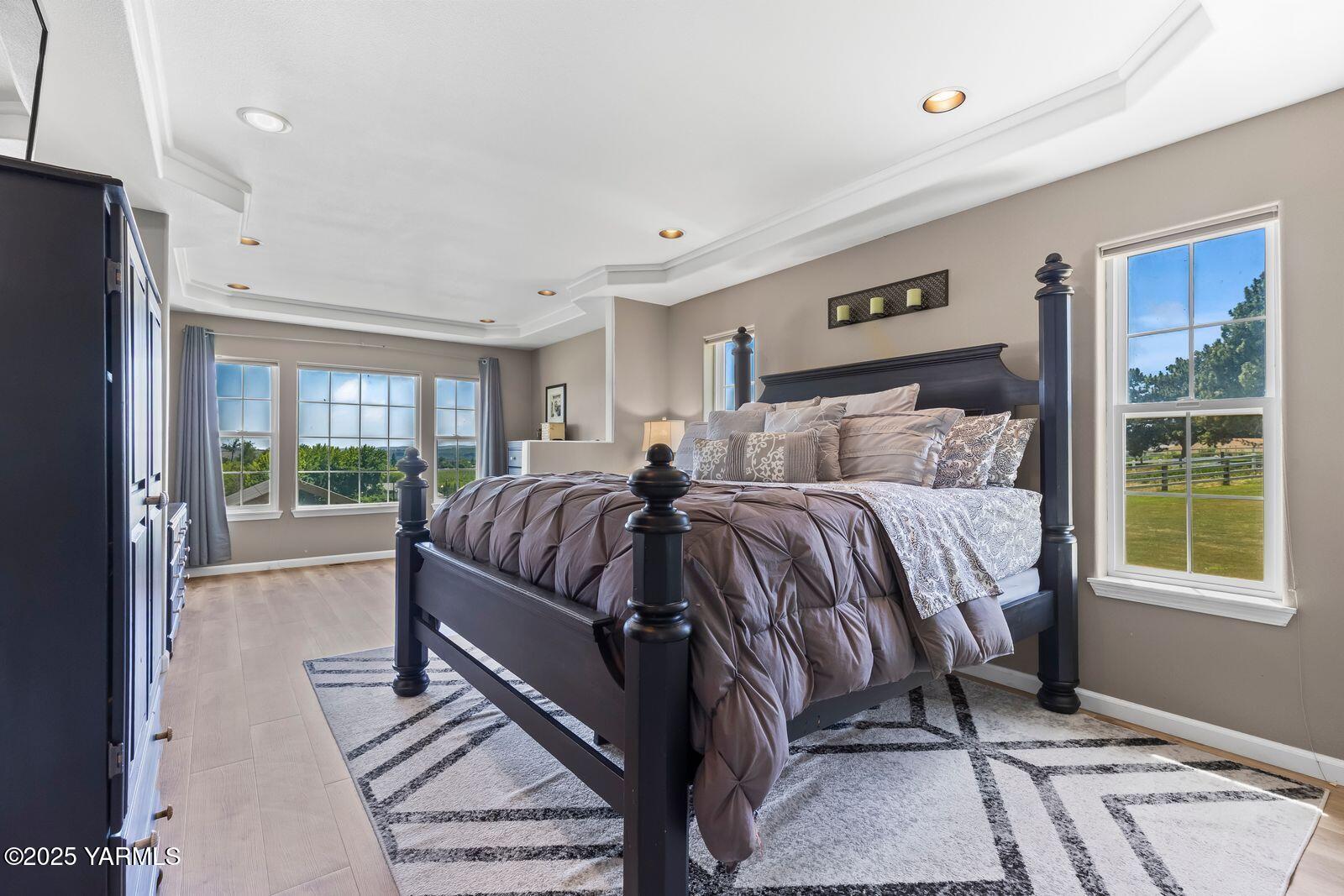 190 Shadbolt Rd