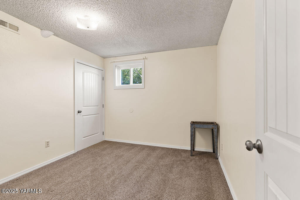 13941 Yakima Valley Hwy