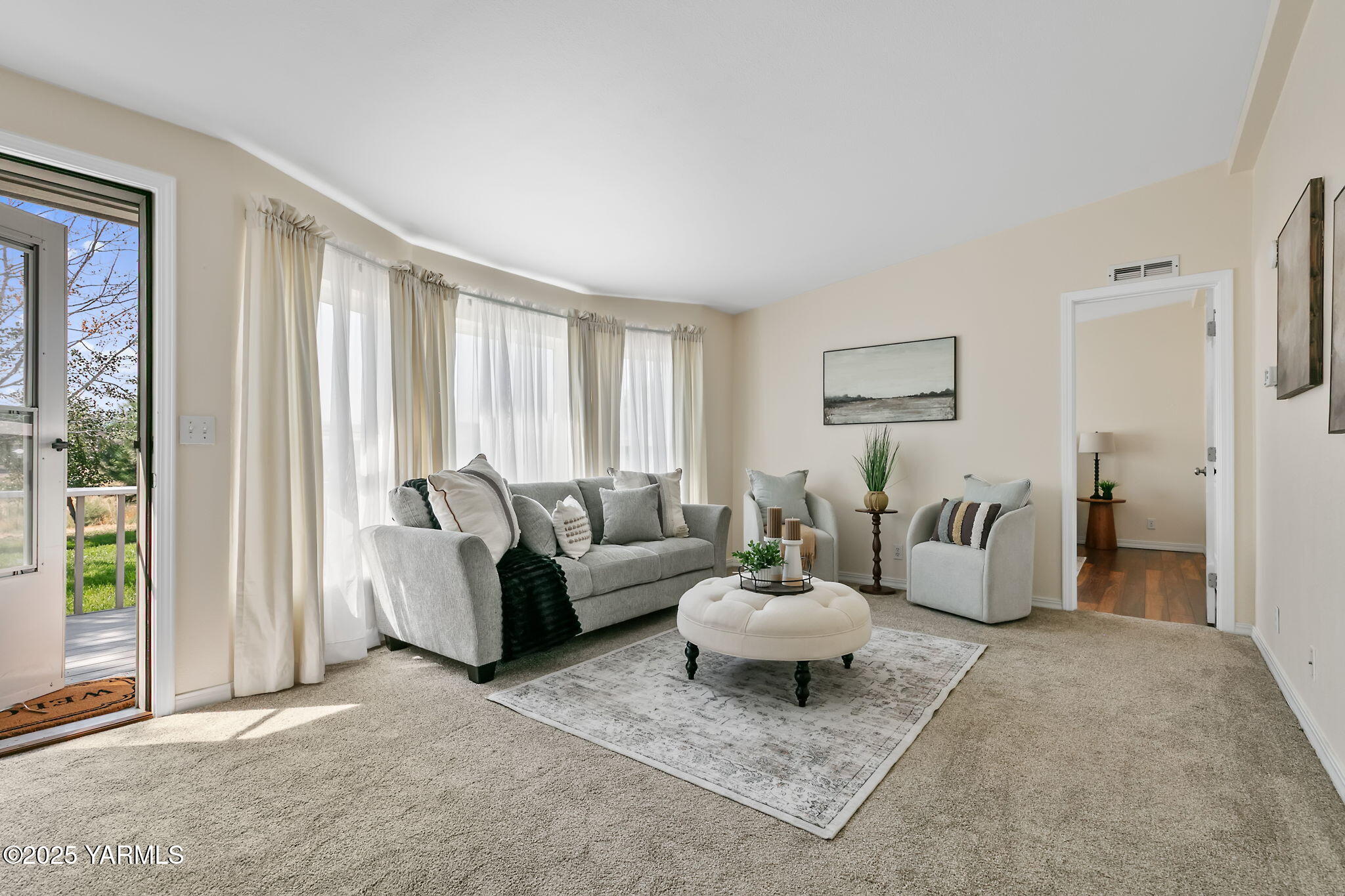 2561 Mapleway Rd
