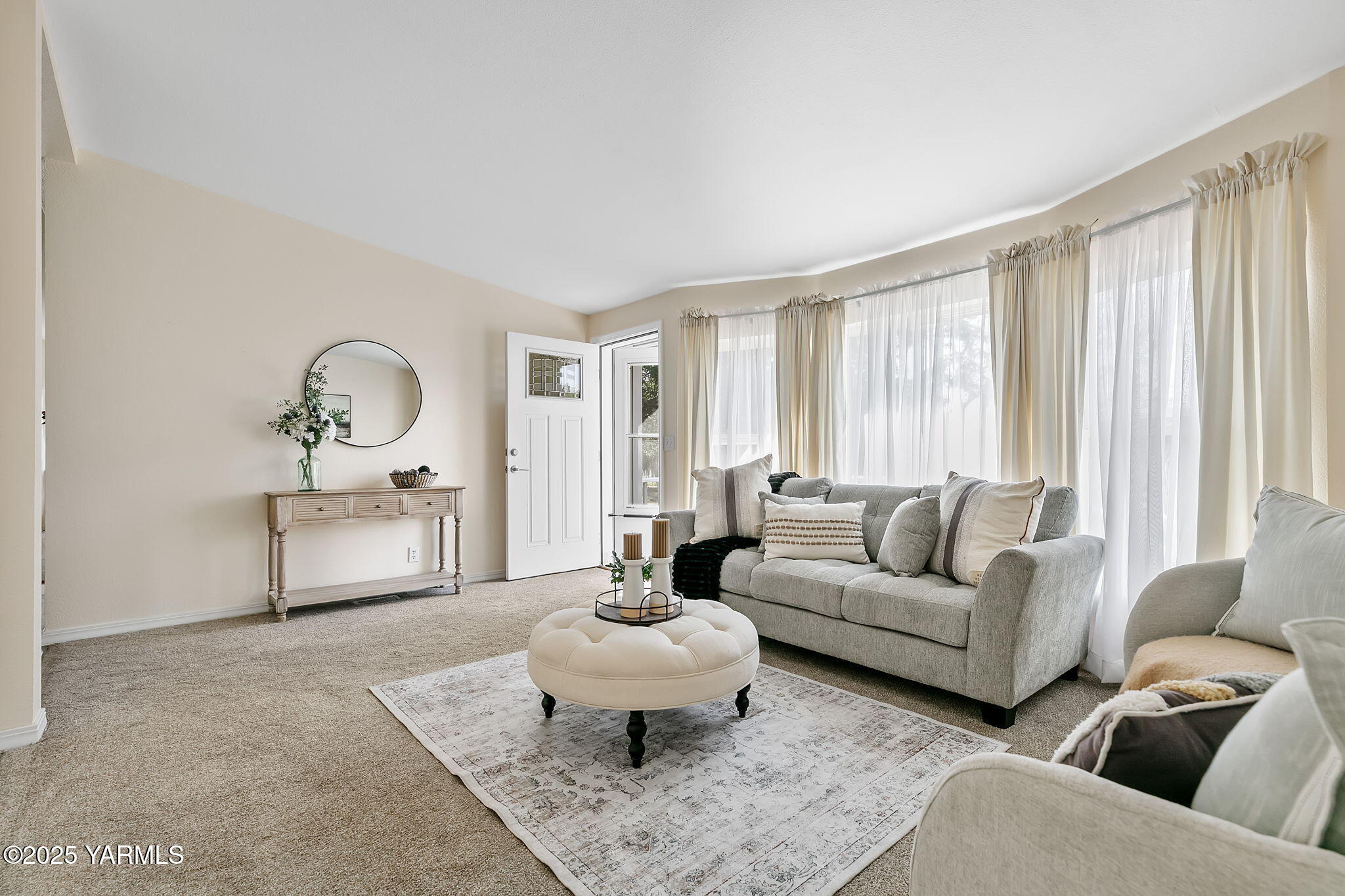 2561 Mapleway Rd