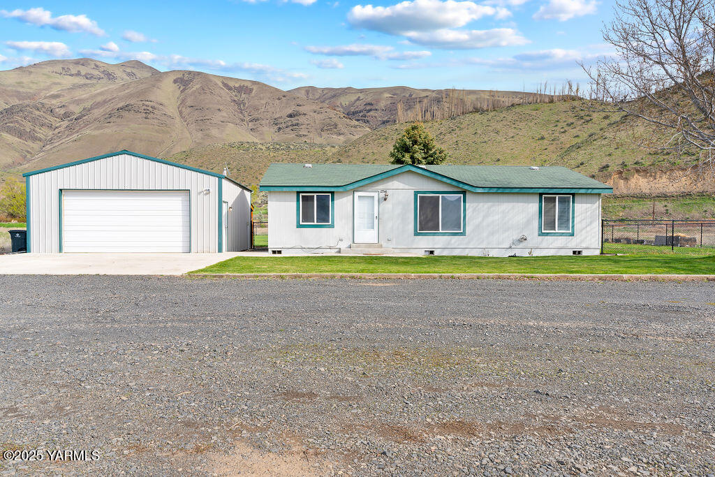 12746 Old Naches Hwy