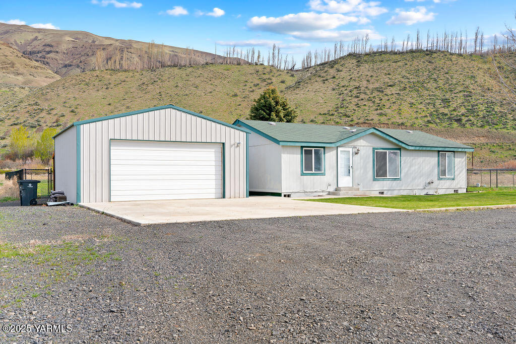 12746 Old Naches Hwy