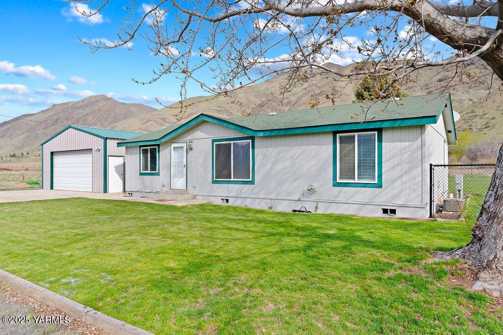 12746 Old Naches Hwy