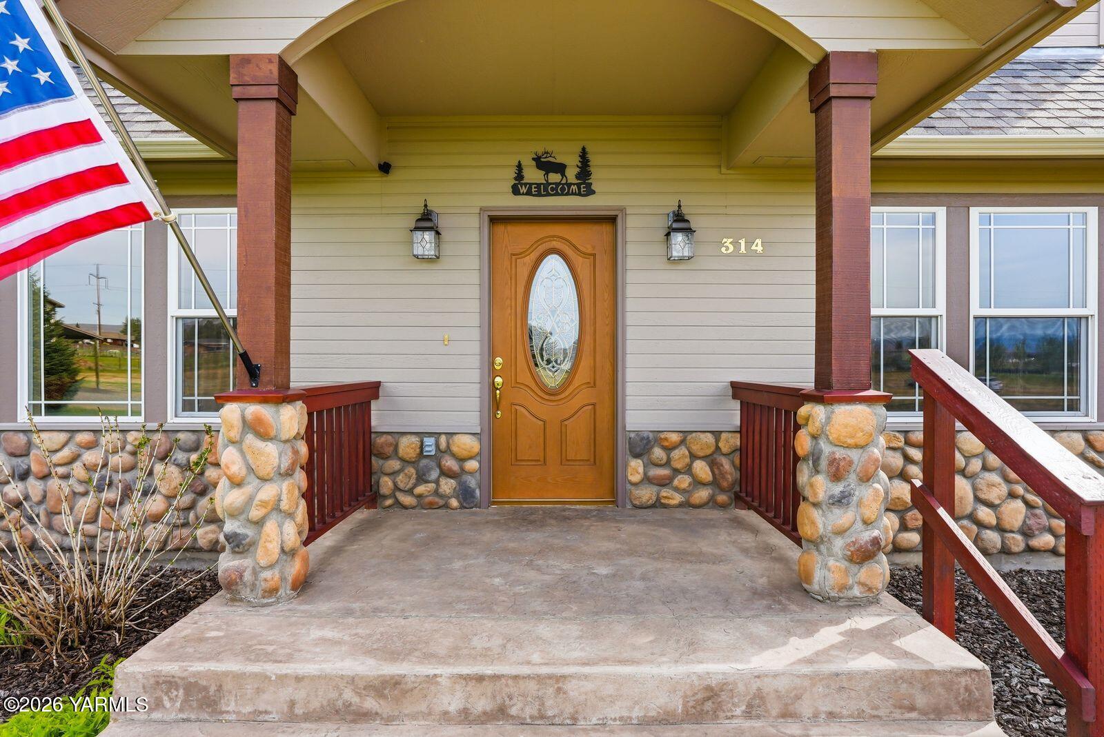 314 Schlagel Rd