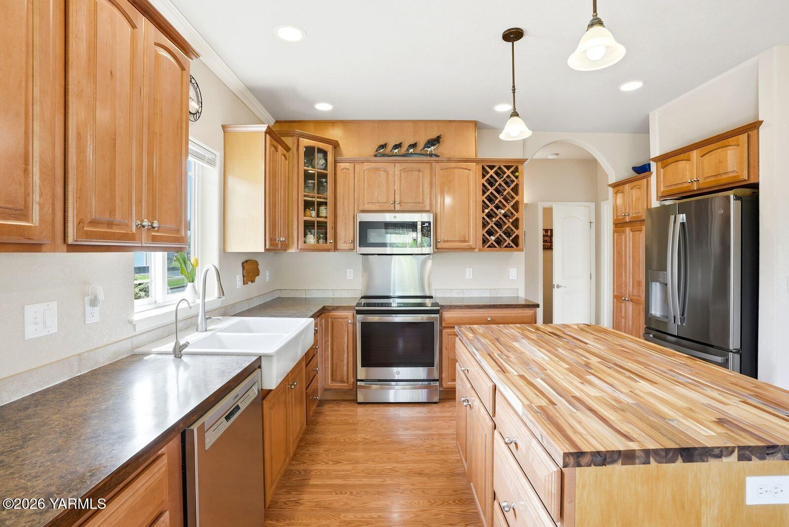 314 Schlagel Rd