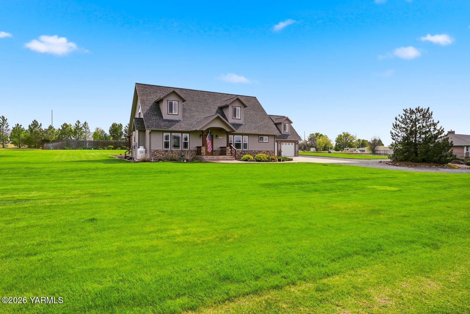 314 Schlagel Rd